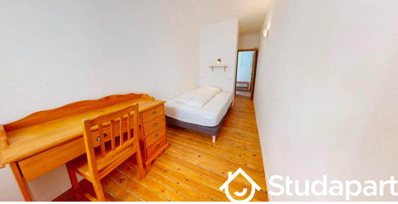 Chambre - 12 m² - 1 pièce