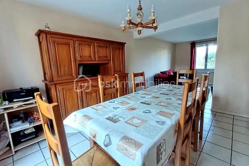 Maison jumelée - 98 m² - 3 pièces