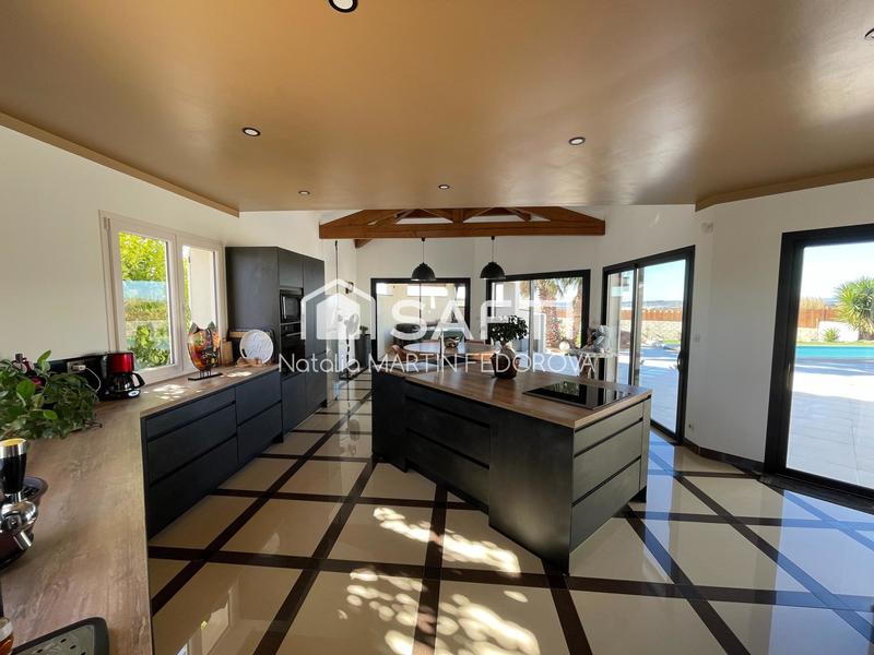 Maison - 172 m² - 6 pièces