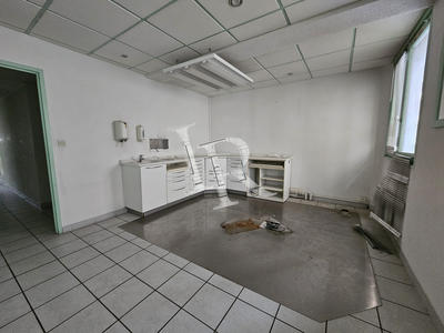 Local d'activités - 78 m²