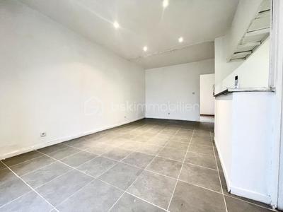 Appartement - 50 m² - 3 pièces