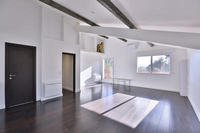 Appartement - 106 m² - 4 pièces