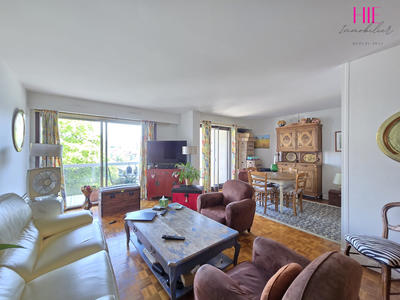 Appartement - 82 m² - 4 pièces