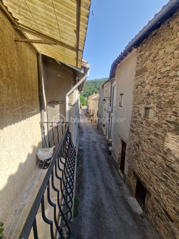 Maison de village - 80 m² - 4 pièces