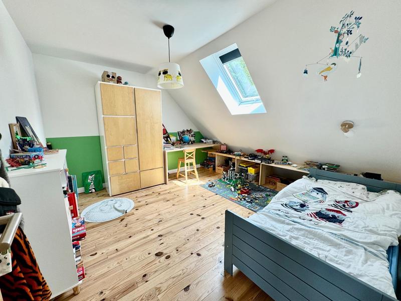 Maison - 200 m² - 7 pièces