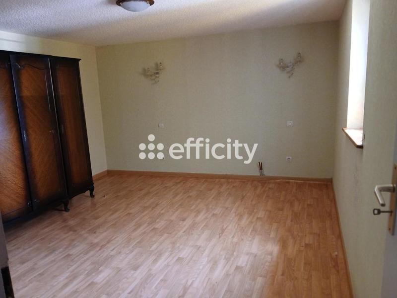 Maison - 388 m² - 10 pièces