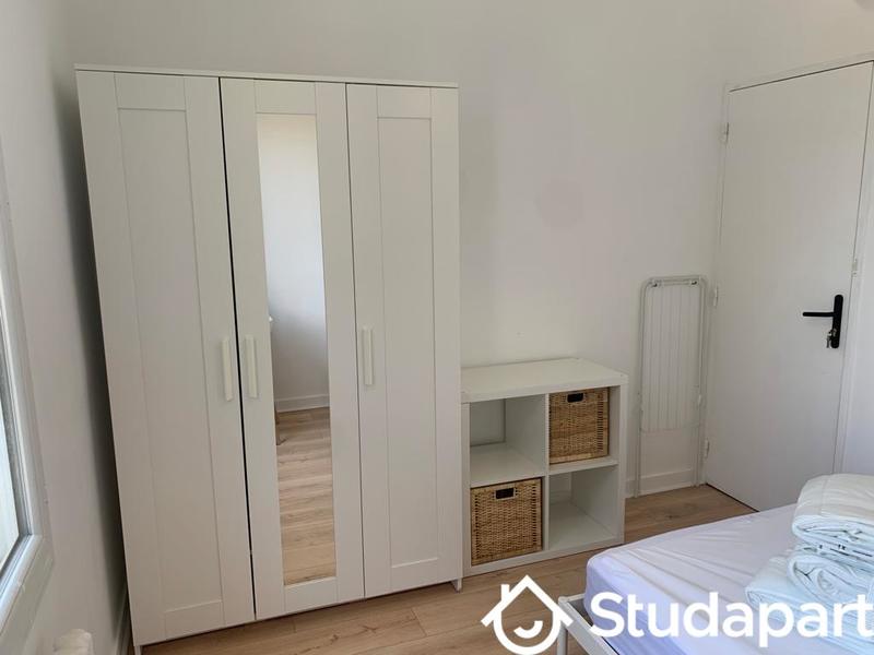 Chambre - 9 m² - 1 pièce