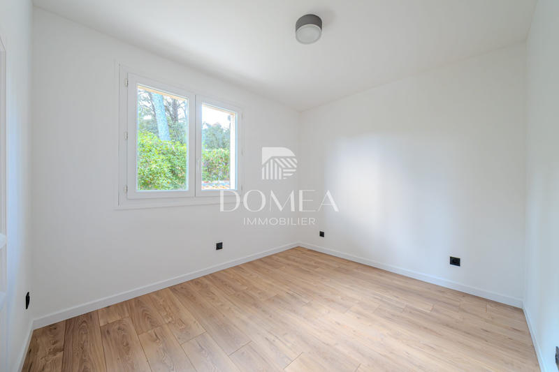 Villa - 151 m² - 7 pièces