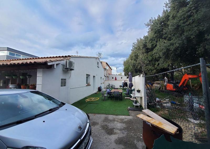 Maison - 494 m² - 20 pièces