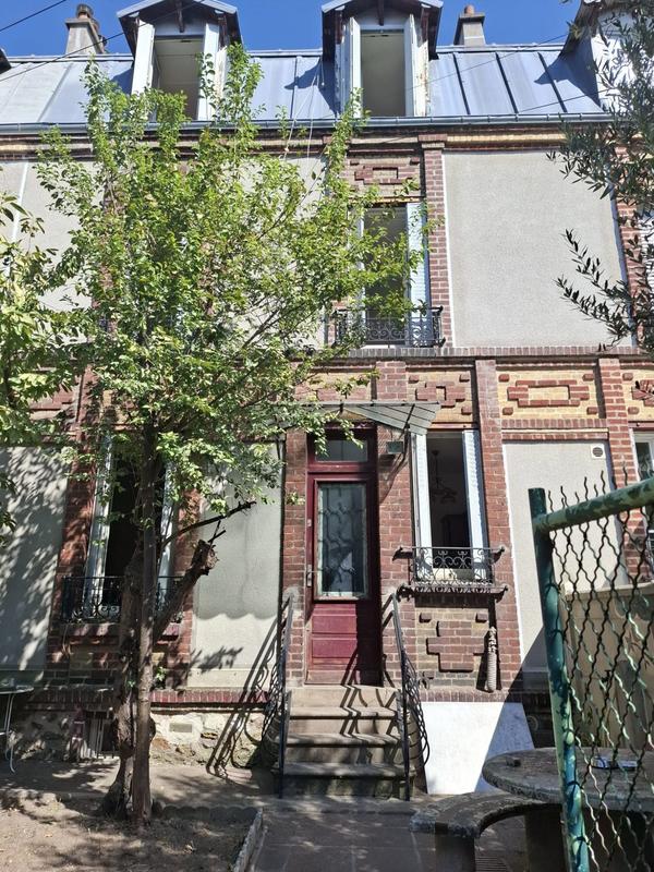 Maison - 82 m² - 4 pièces