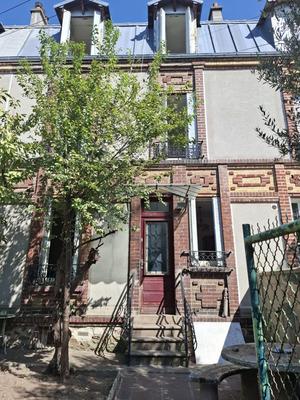 Maison - 82 m² - 4 pièces