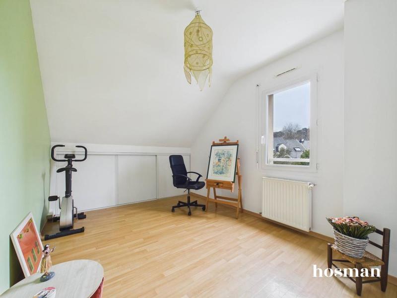 Maison - 174 m² - 7 pièces