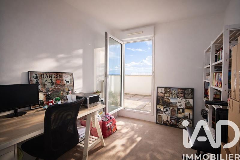 Appartement - 96 m² - 5 pièces