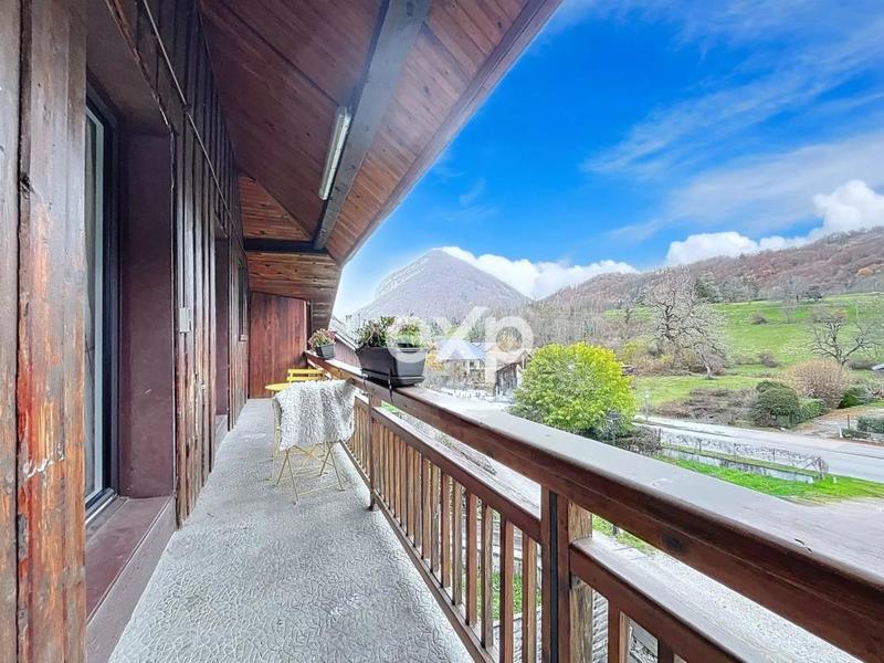 Appartement - 147 m² - 5 pièces