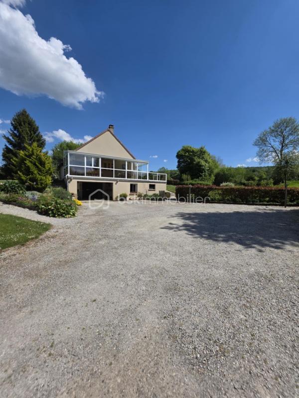 Maison - 152 m² - 6 pièces