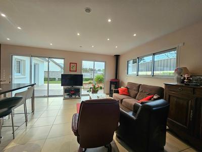 Maison - 141 m² - 7 pièces