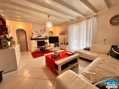 Maison - 108 m² - 4 pièces