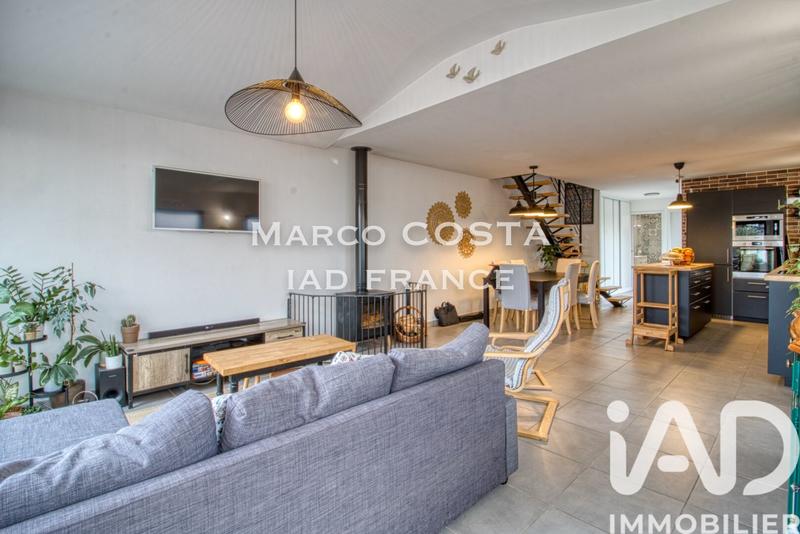 Maison - 88 m² - 4 pièces