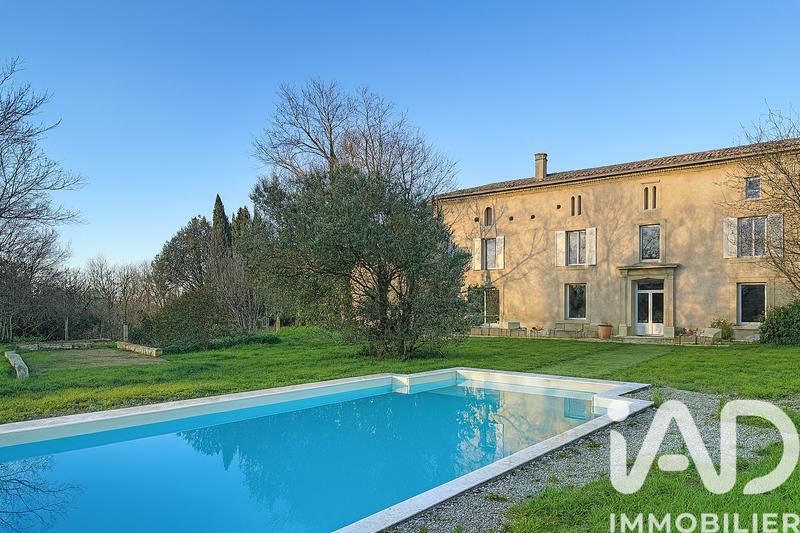 Maison - 373 m² - 15 pièces