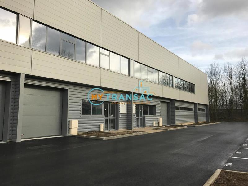 Local d'activités - 199 m²