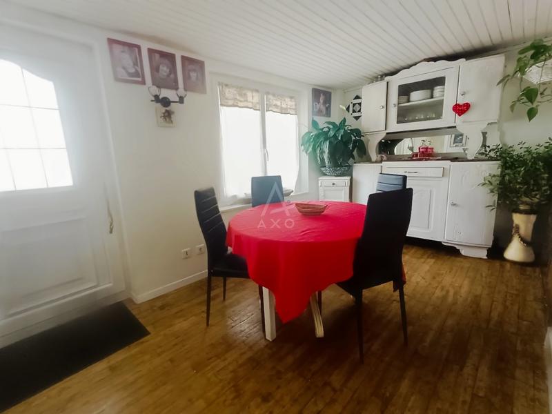 Maison - 80 m² - 4 pièces