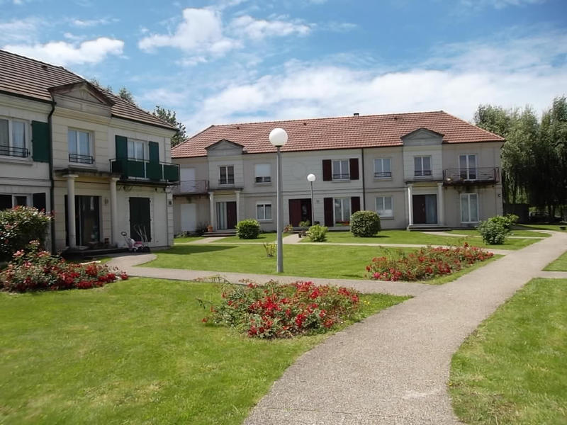 Appartement - 90 m² - 4 pièces