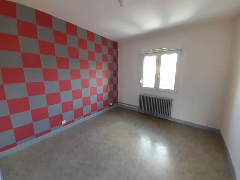 Appartement - 87 m² - 5 pièces