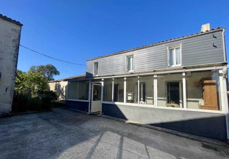 Maison - 135 m² - 5 pièces