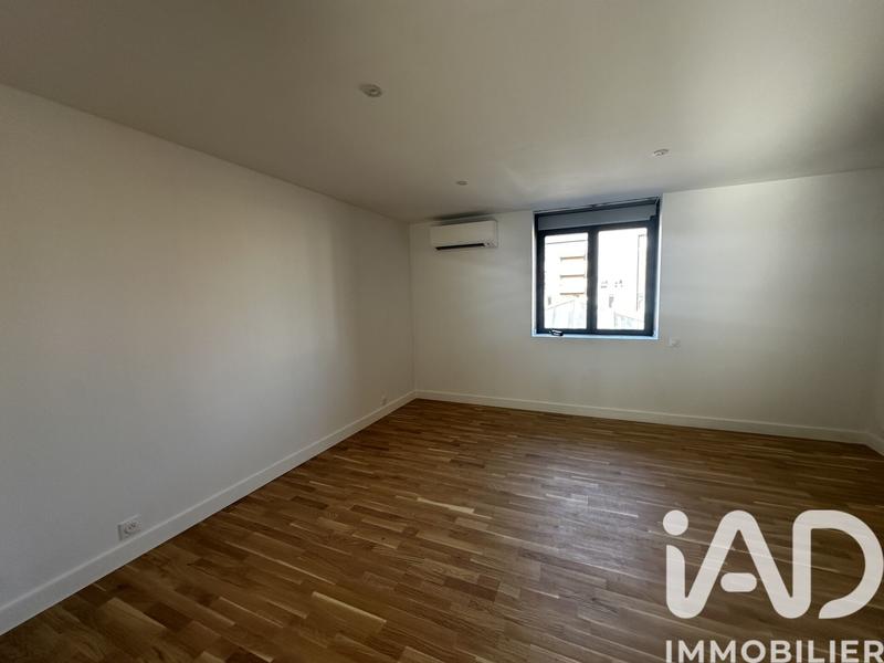 Appartement - 230 m² - 4 pièces