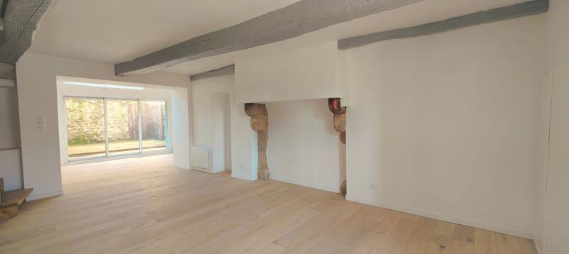 Maison en pierre - 81 m² - 4 pièces