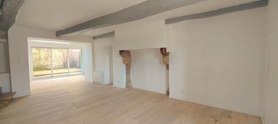 Maison en pierre - 81 m² - 4 pièces