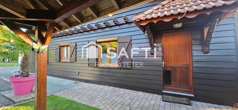 Maison - 243 m² - 14 pièces