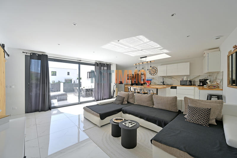 Villa - 111 m² - 4 pièces