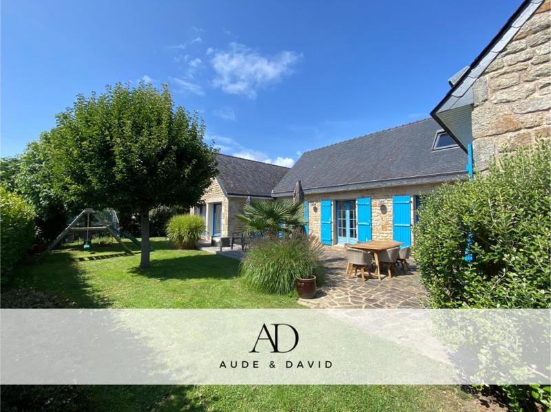 Maison - 195 m² - 6 pièces