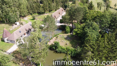 Maison - 160 m² - 6 pièces