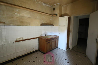 Immeuble - 300 m² - 5 pièces