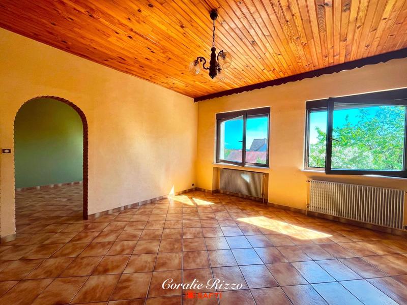 Maison - 105 m² - 5 pièces