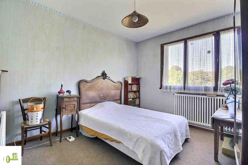 Maison - 192 m² - 10 pièces