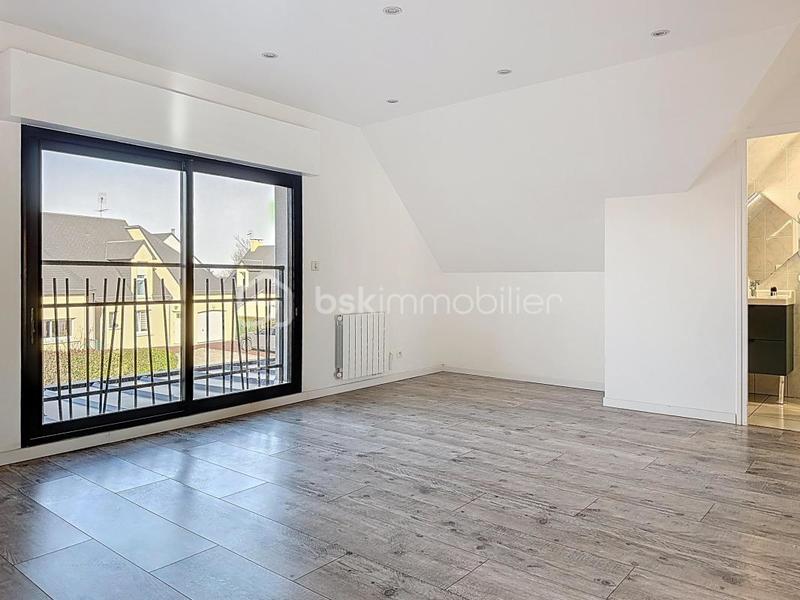 Maison - 171 m² - 6 pièces