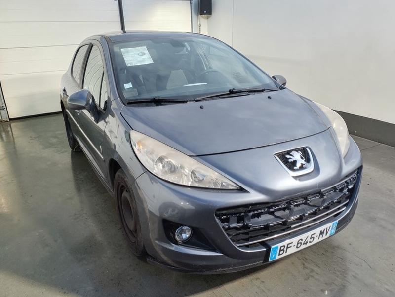 Peugeot 207 1.6 Hdi 92 Envy