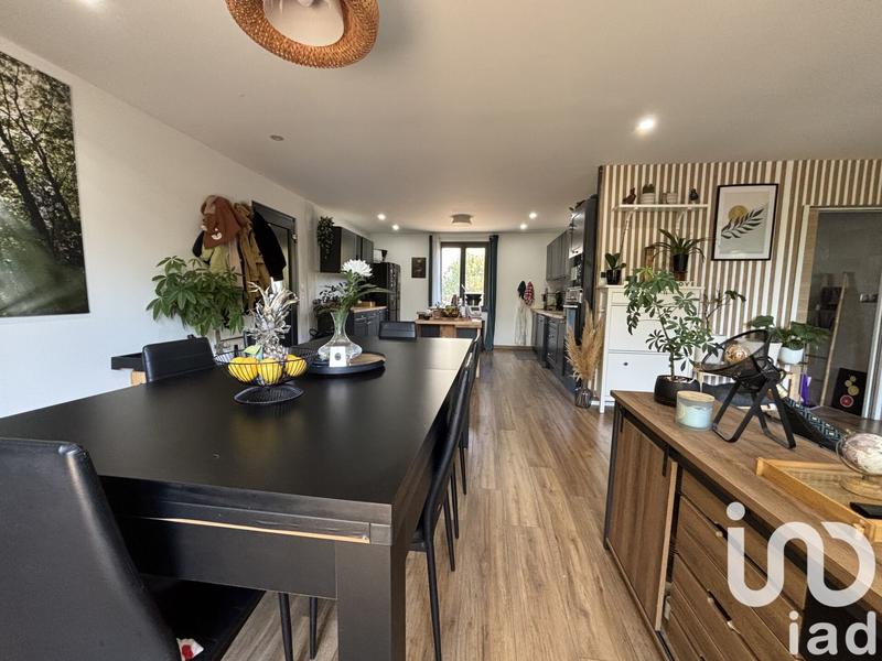 Maison - 104 m² - 5 pièces