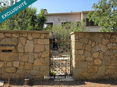 Maison - 350 m² - 15 pièces