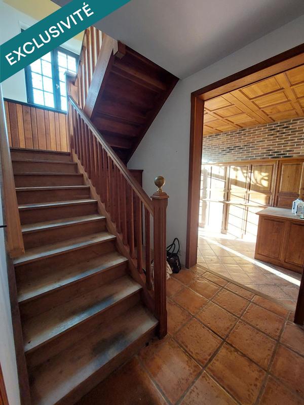 Maison - 171 m² - 7 pièces