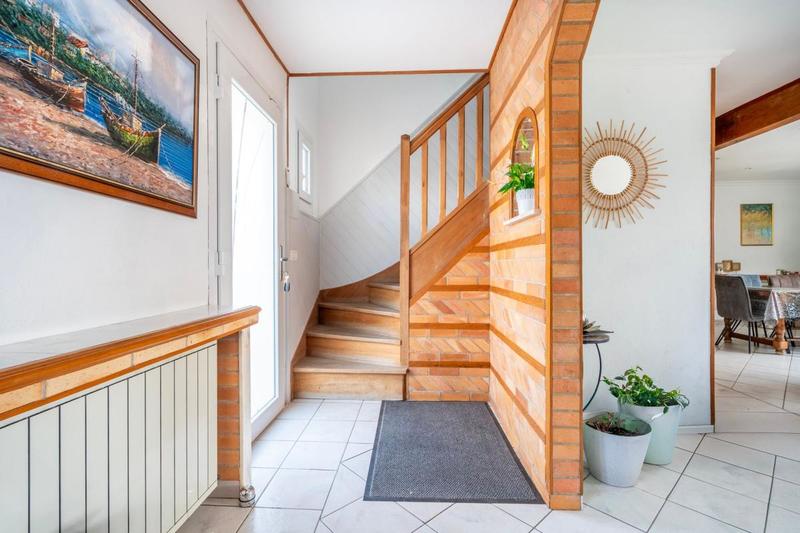 Maison - 145 m² - 7 pièces