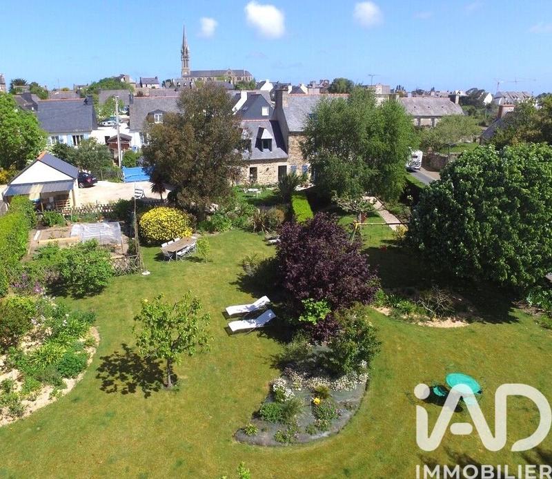 Maison - 186 m² - 8 pièces