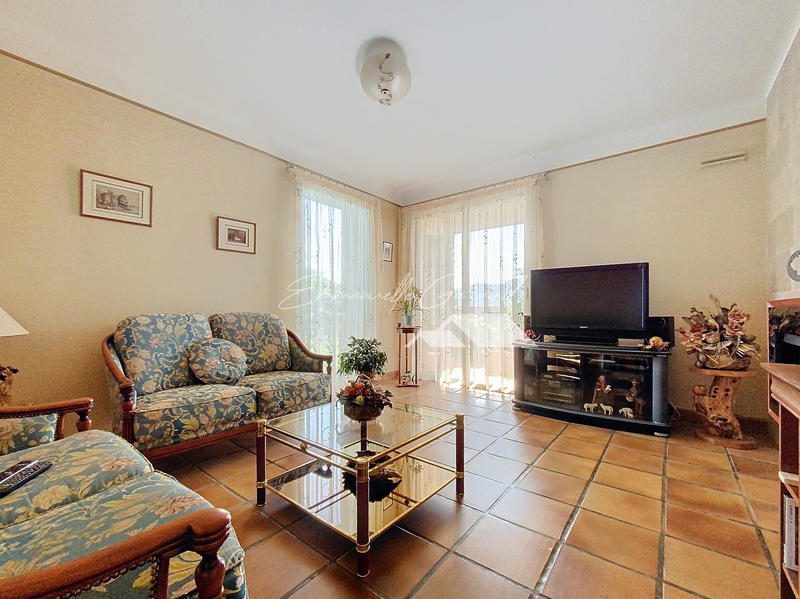 Maison - 140 m² - 6 pièces