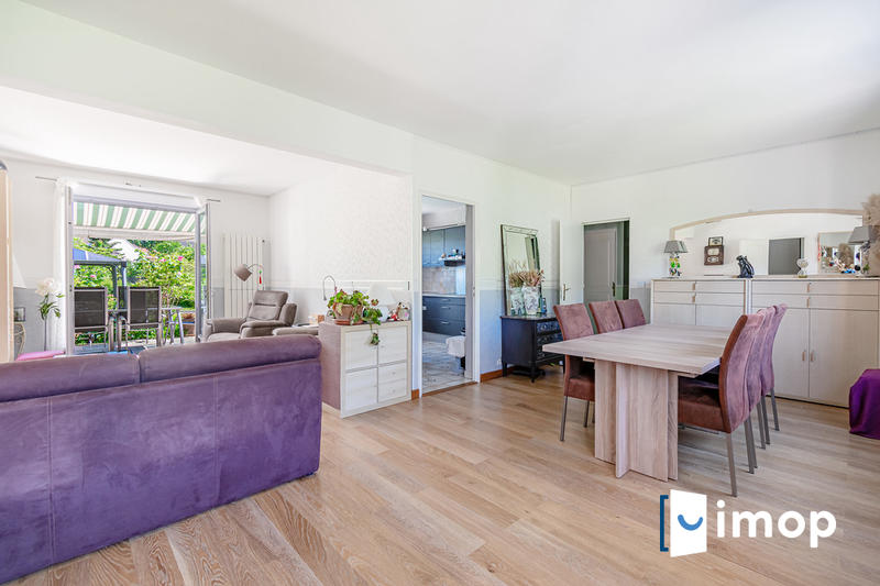 Pavillon - 154 m² - 6 pièces