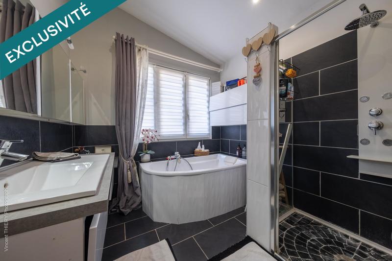 Maison - 115 m² - 4 pièces