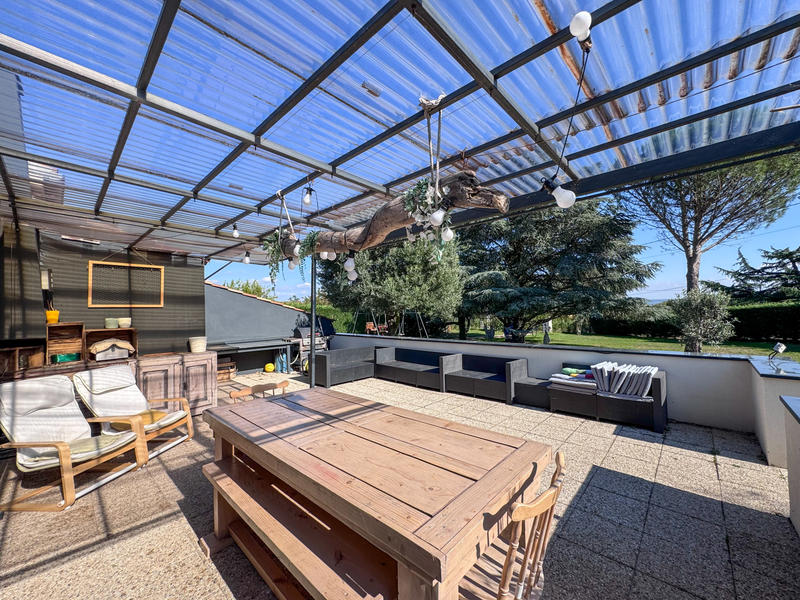 Maison - 141 m² - 6 pièces