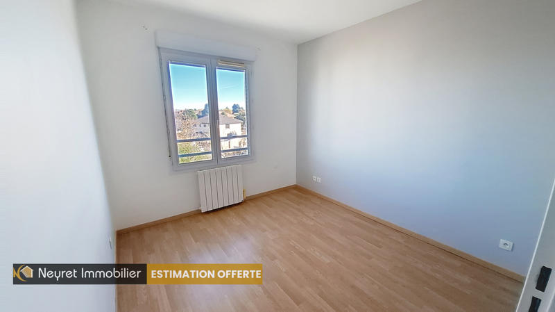 Appartement - 81 m² - 4 pièces